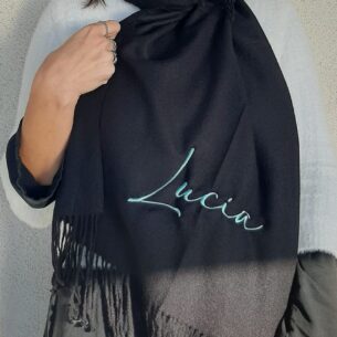 1-Sciarpa Nera con Nome personalizzato