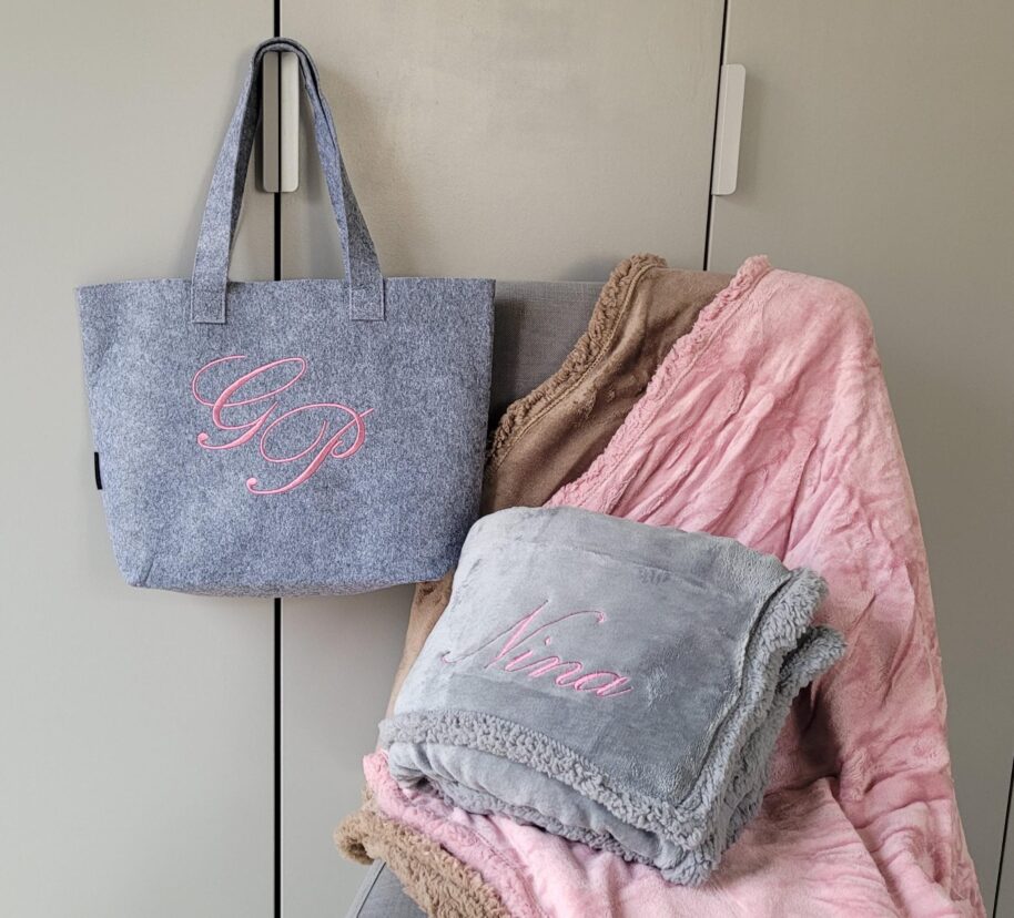 completo borsa in feltro piu coperta in pile (1)